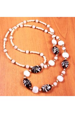 Бусы белые "Персидское утро" (Агат)