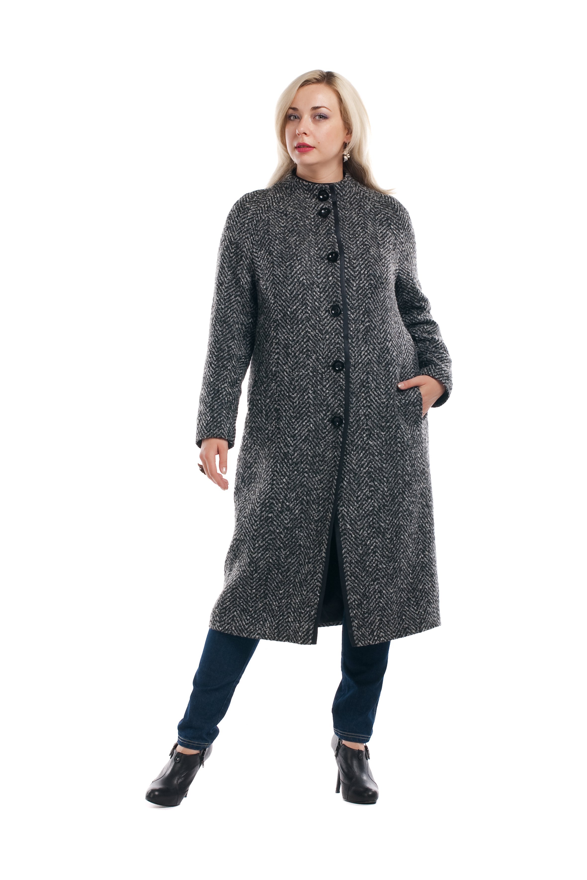 Пальто для пышных женщин